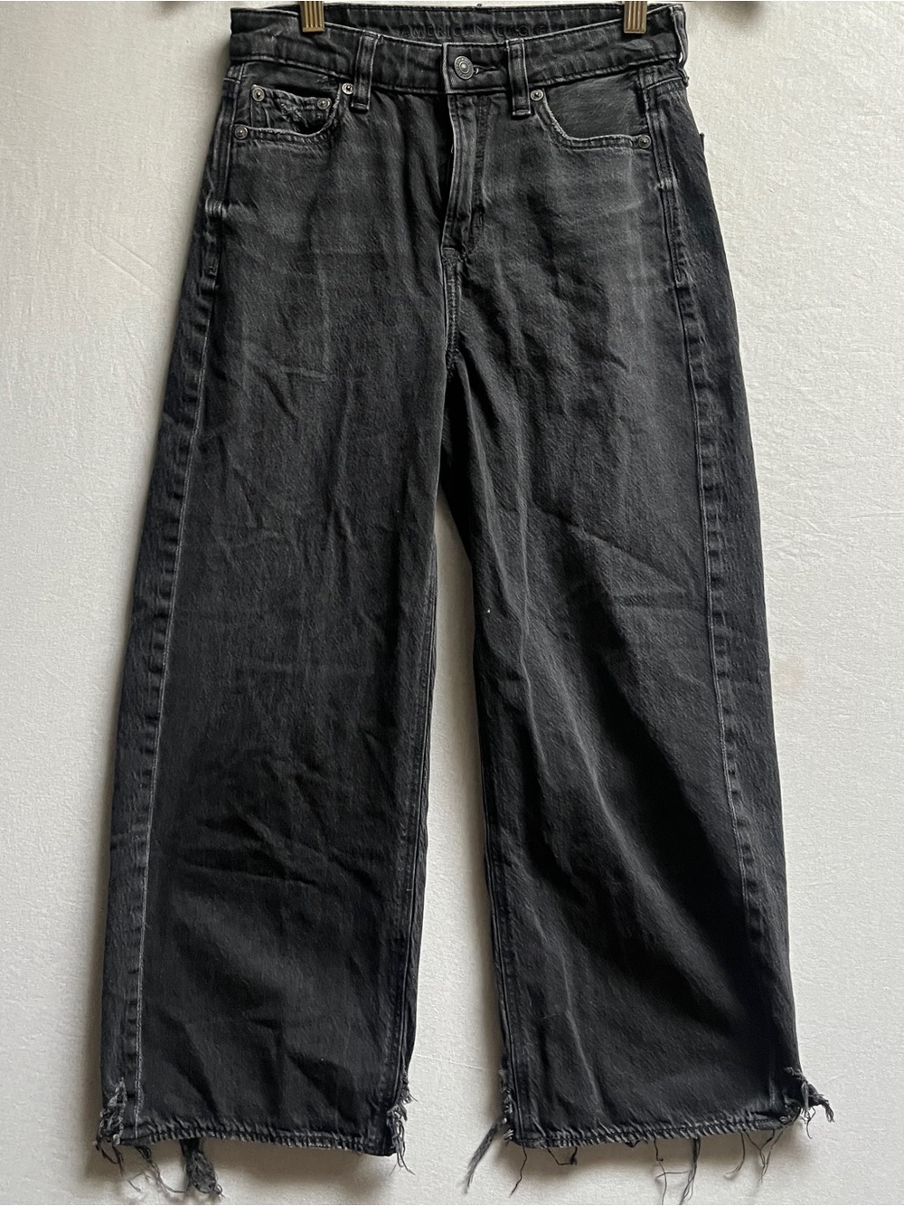 American Eagle Super High Rise Baggy Wide Leg Ankle Strigid Jeans 00 Short 26
